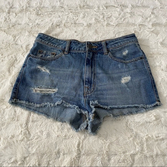 BDG Women's Blue High Rise Dree Cheeky Denim Shorts Size 28 - Picture 1 of 5